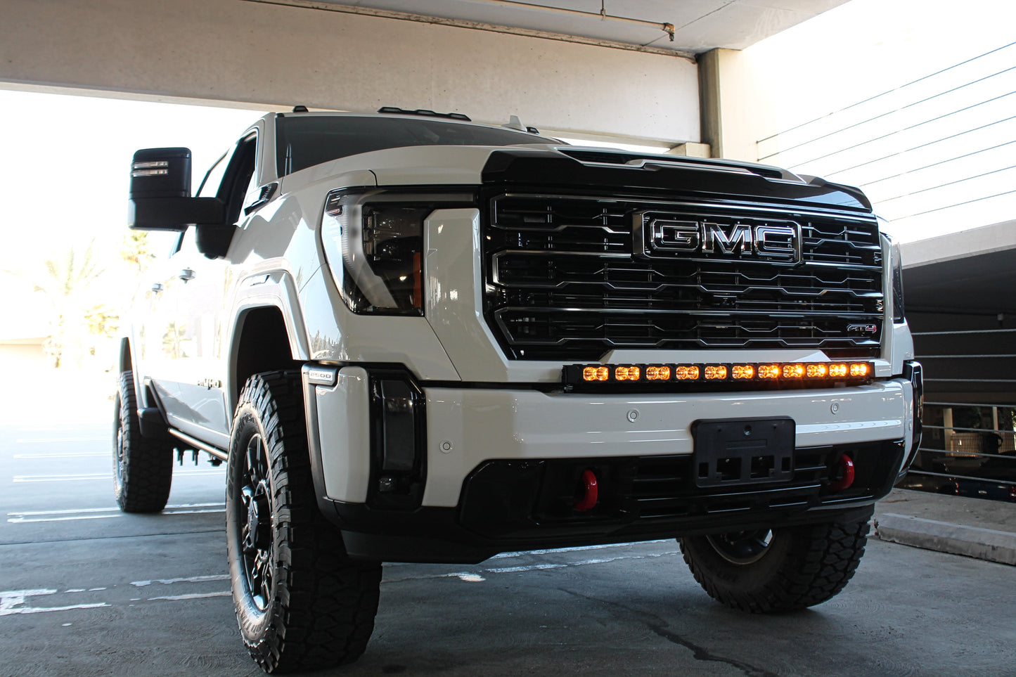 2024+ GMC Sierra 2500/3500HD 40in Light Bar PRO