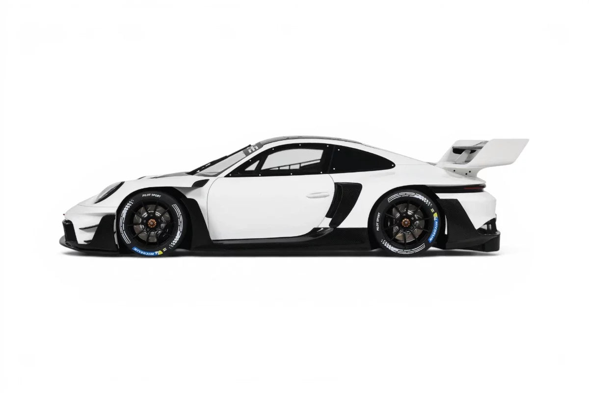 GT Spirit 2023 Porsche 911 992 GT3 R Rennsport White 1:18