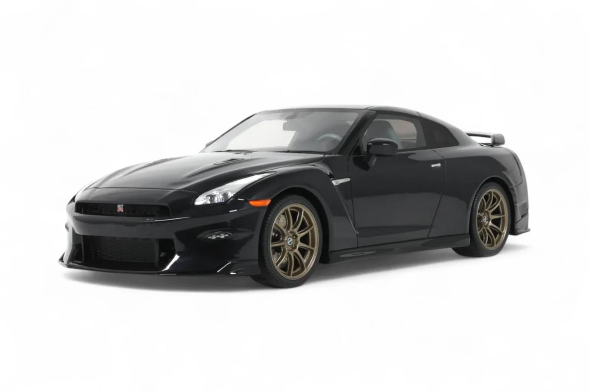 STM Diecast GT Spirit 2024 Nissan GT-R (R35) Skyline T-Spec Takumi Edition Purple 1:18 - View 5