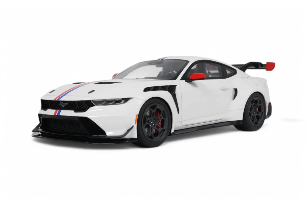 STM Diecast GT Spirit 2025 Ford Mustang GTD Spirit of America Performance White 1:18 - View 5