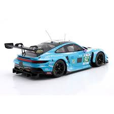 STM Diecast Ixo Porsche 911 992 GT3-R Manthey #92 WINNER LMGT3 2025 Le Mans Blue 1:18 - View 2