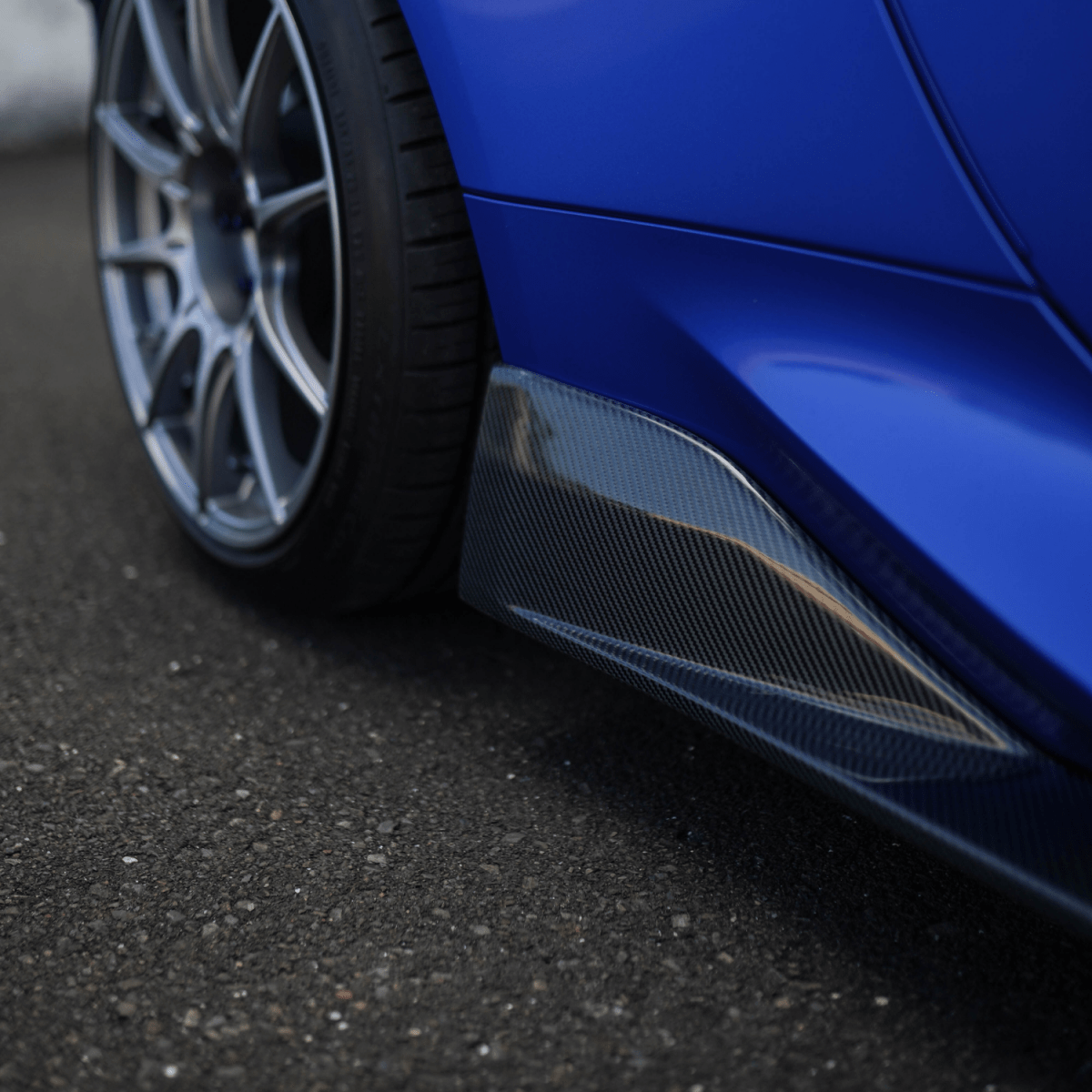 JDMuscle [22-26 BRZ/GR86] CS Style Carbon Fiber Side Skirts