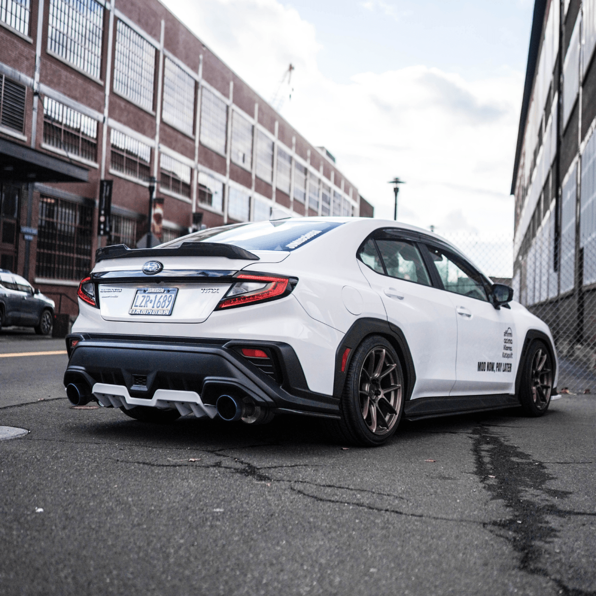 JDMuscle [22-26 WRX] Spec STI OE Style Carbon Fiber Duck Bill/ Low Profile Spoiler