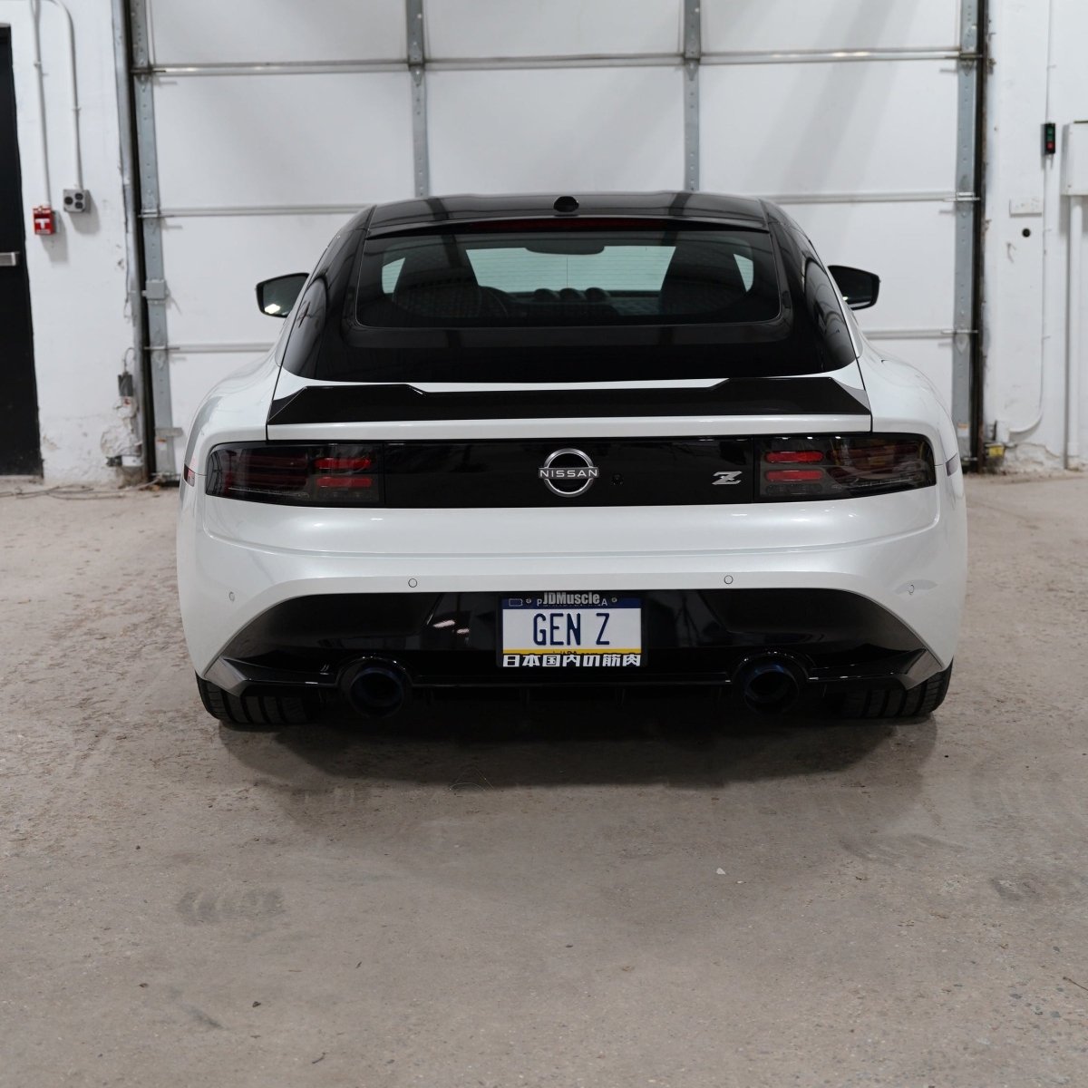 JDMuscle [23-26 Nissan Z] V1 Pre-Preg Carbon Fiber Duck Bill Spoiler - View 9