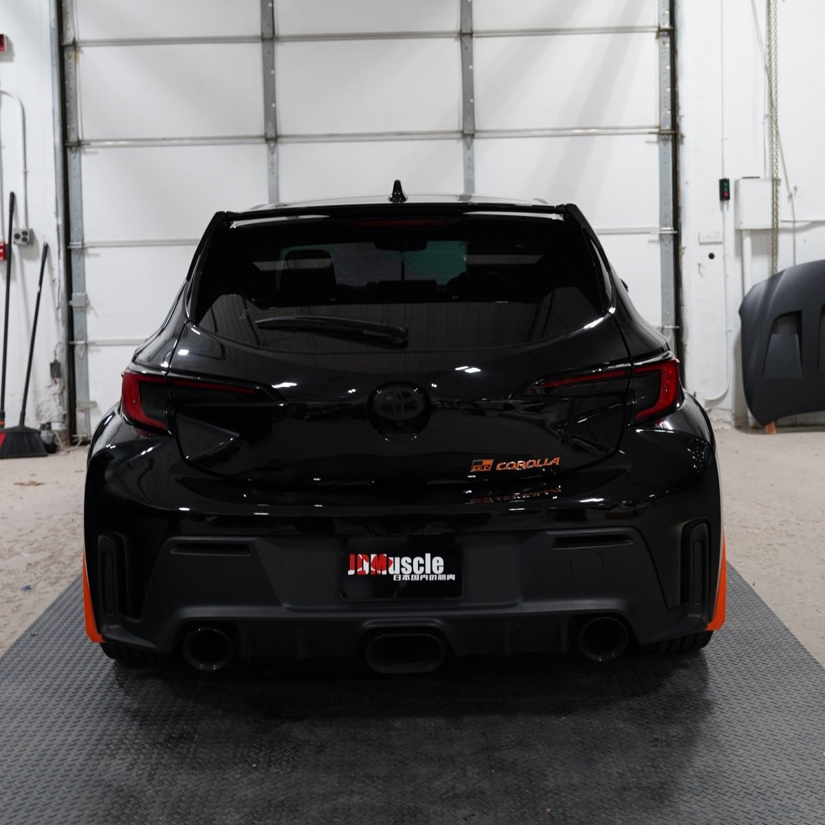 JDMuscle [23-26 GR Corolla, 19-26 Corolla Hatch] Spec C Spoiler - Paint Matched/Gloss Black/Carbon Fiber
