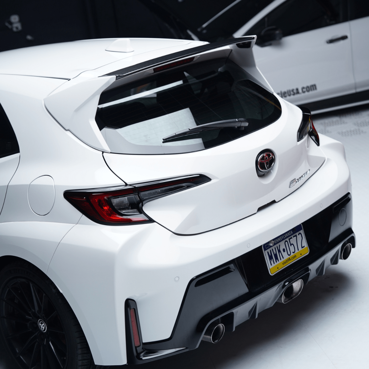 JDMuscle [23-26 GR Corolla, 19-26 Corolla Hatch] Spec D Spoiler | Paint Matched/Gloss Black/Carbon Fiber