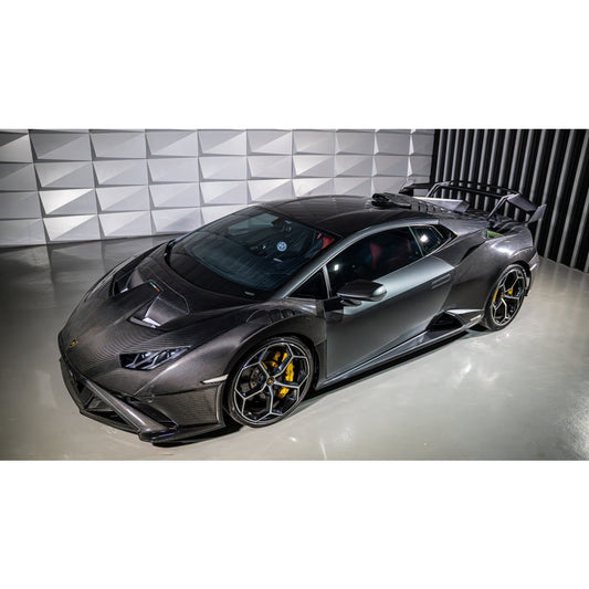 Lamborghini Huracan | Phoenyx Design Carbon Fiber STO Style Body Kit