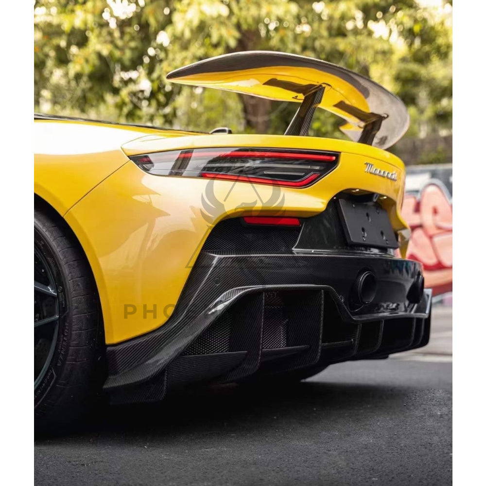 Maserati MC20 | Phoenyx Design Carbon Fiber Rear Diffuser