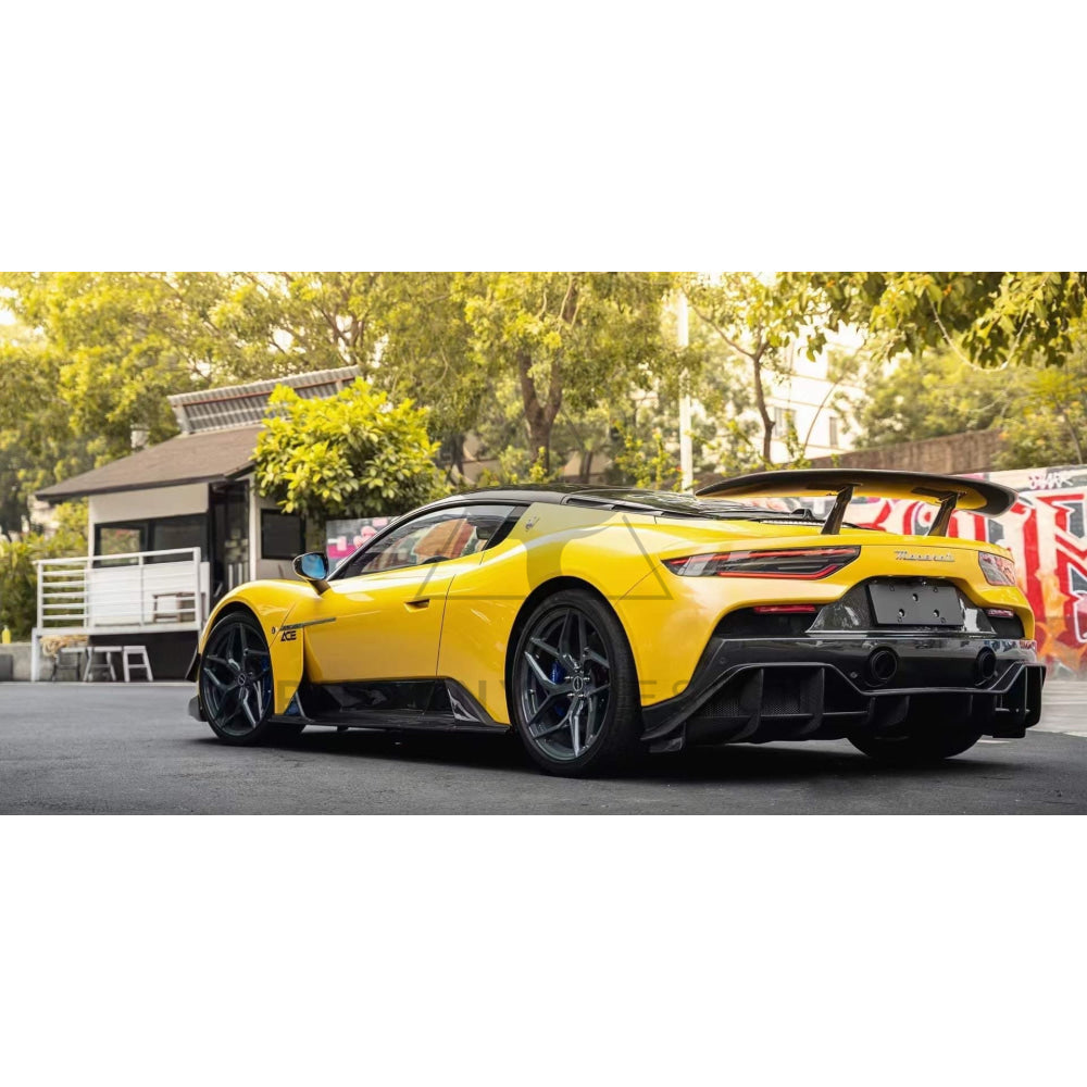 Maserati MC20 | Phoenyx Design Carbon Fiber Rear Diffuser