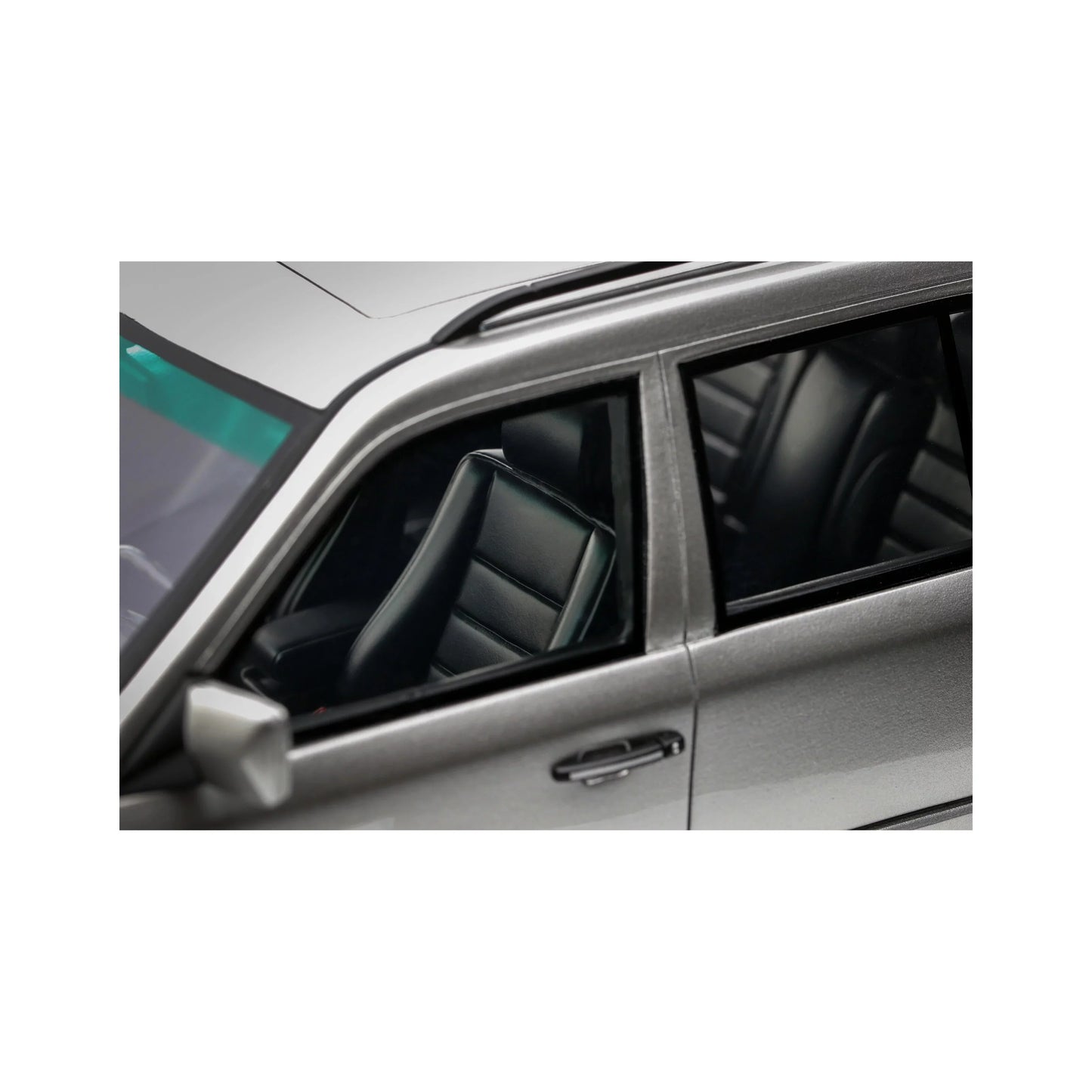 Otto 1996 Mercedes-Benz 70TE AMG W124 Wagon Brilliant Silver 744 1:18