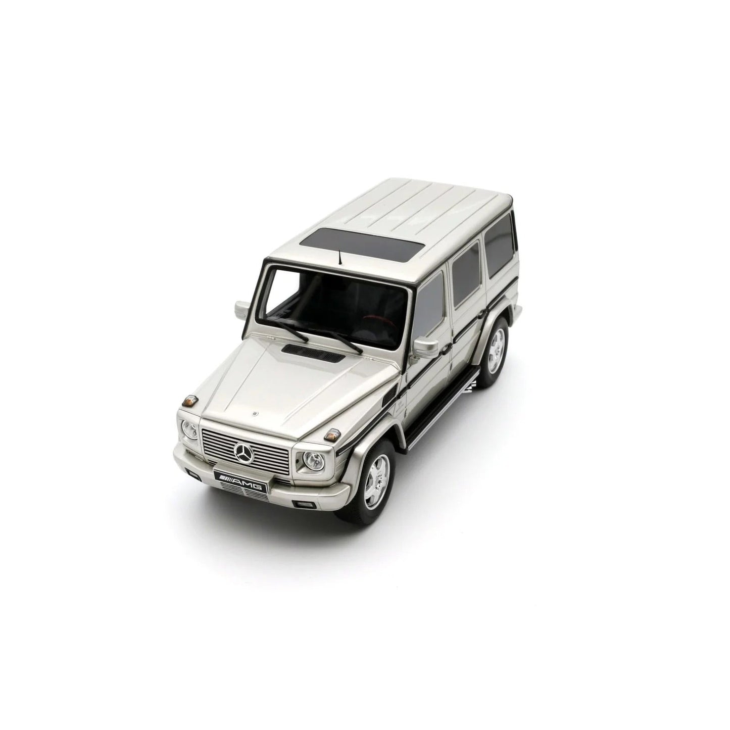 Otto Mercedes-Benz 2003 G-Class G55 AMG (W463) Iridium Silver 1:18