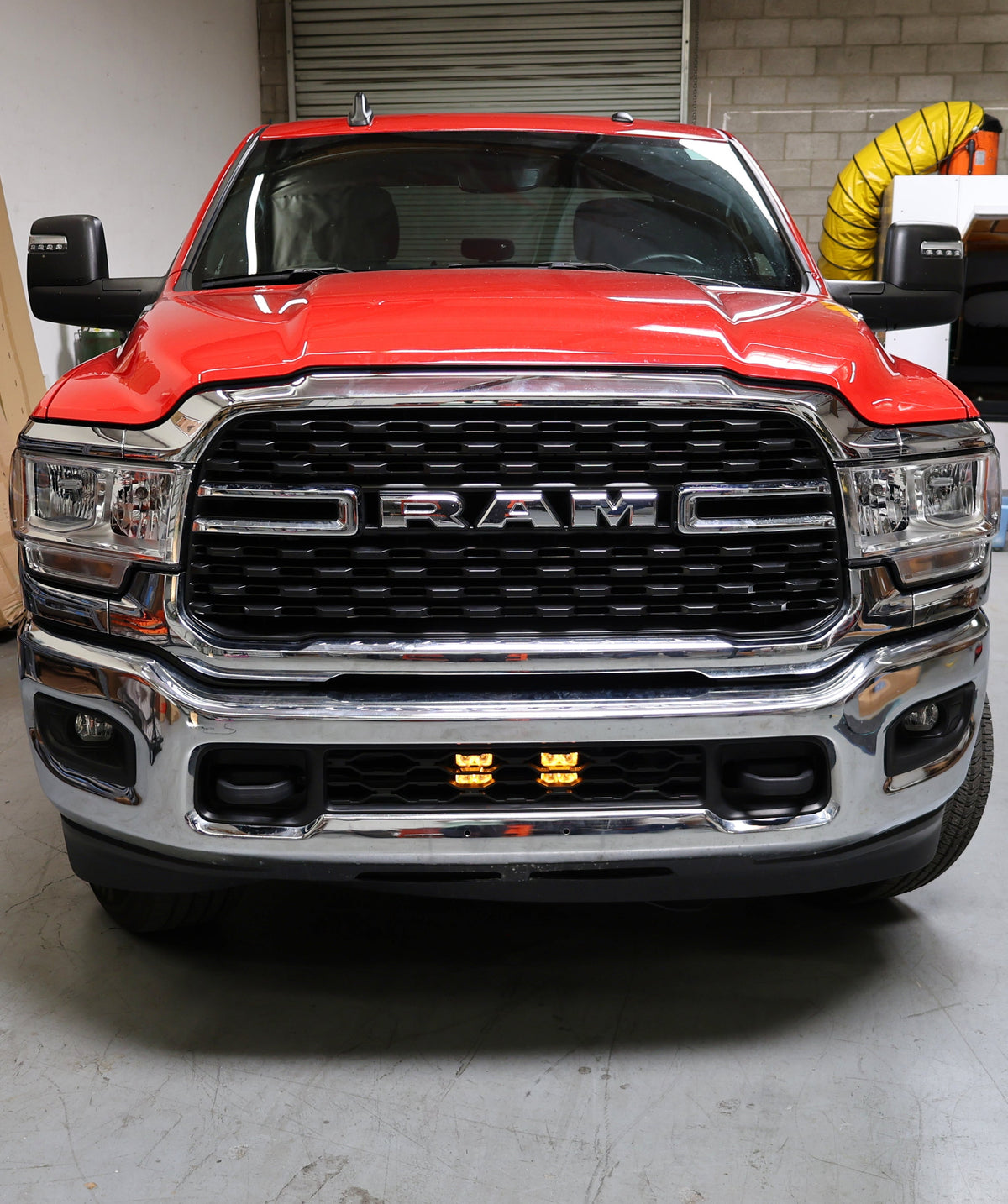 M&R Automotive 2019-24 RAM 2500/3500 Lower Grille Light Pods - View 10