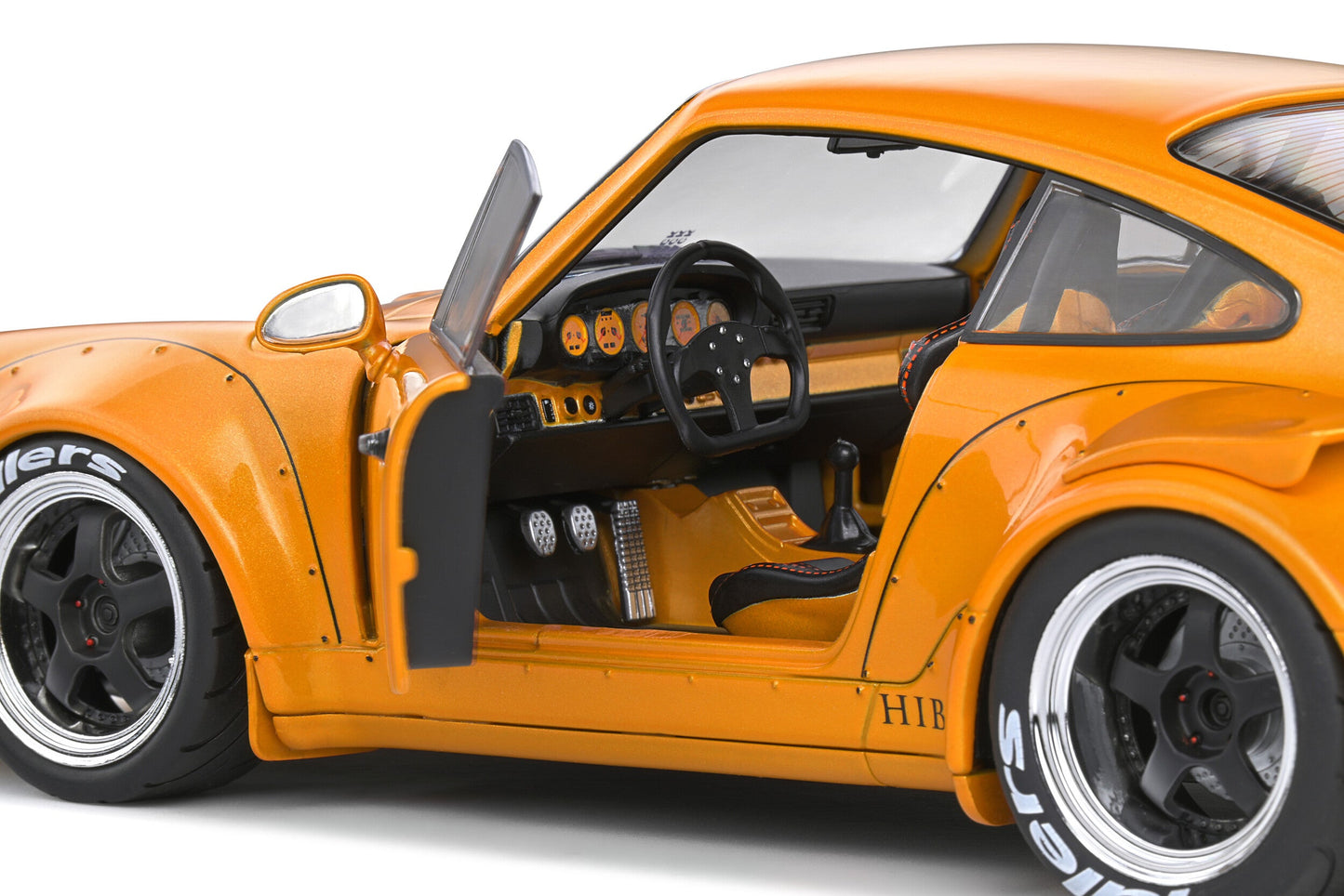 Solido 2016 Porsche RWB 964 Hibiki Orange 1:18