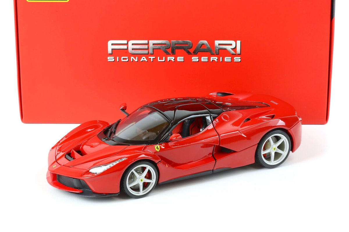 STM Diecast Bburago Signature Series Ferrari LaFerrari Red (Rossa Corsa) 1:18