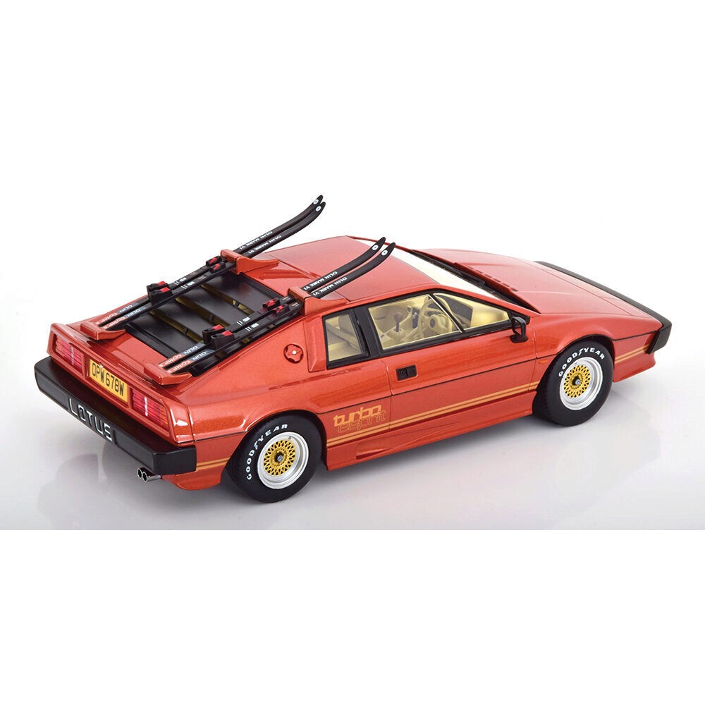 KK Scale 1981 Lotus Esprit Turbo 007 Movie Version Red w/ Skis 1:18