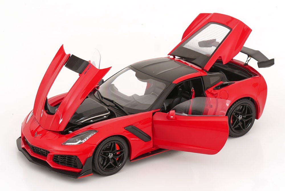 Ixo 2019 Chevy Corvette ZR1 Red 1:18