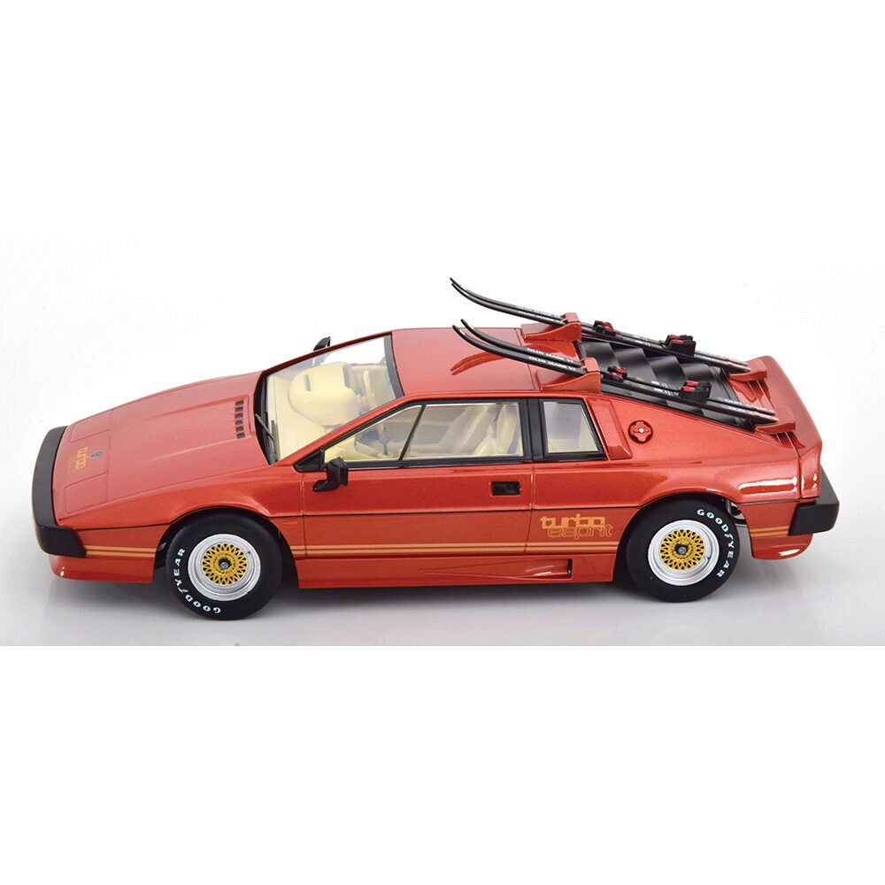 KK Scale 1981 Lotus Esprit Turbo 007 Movie Version Red w/ Skis 1:18