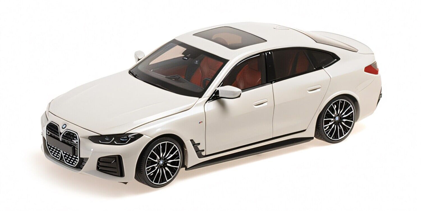 Minichamps 2022 BMW i4 (4 Series) G26 White Metallic 1:18