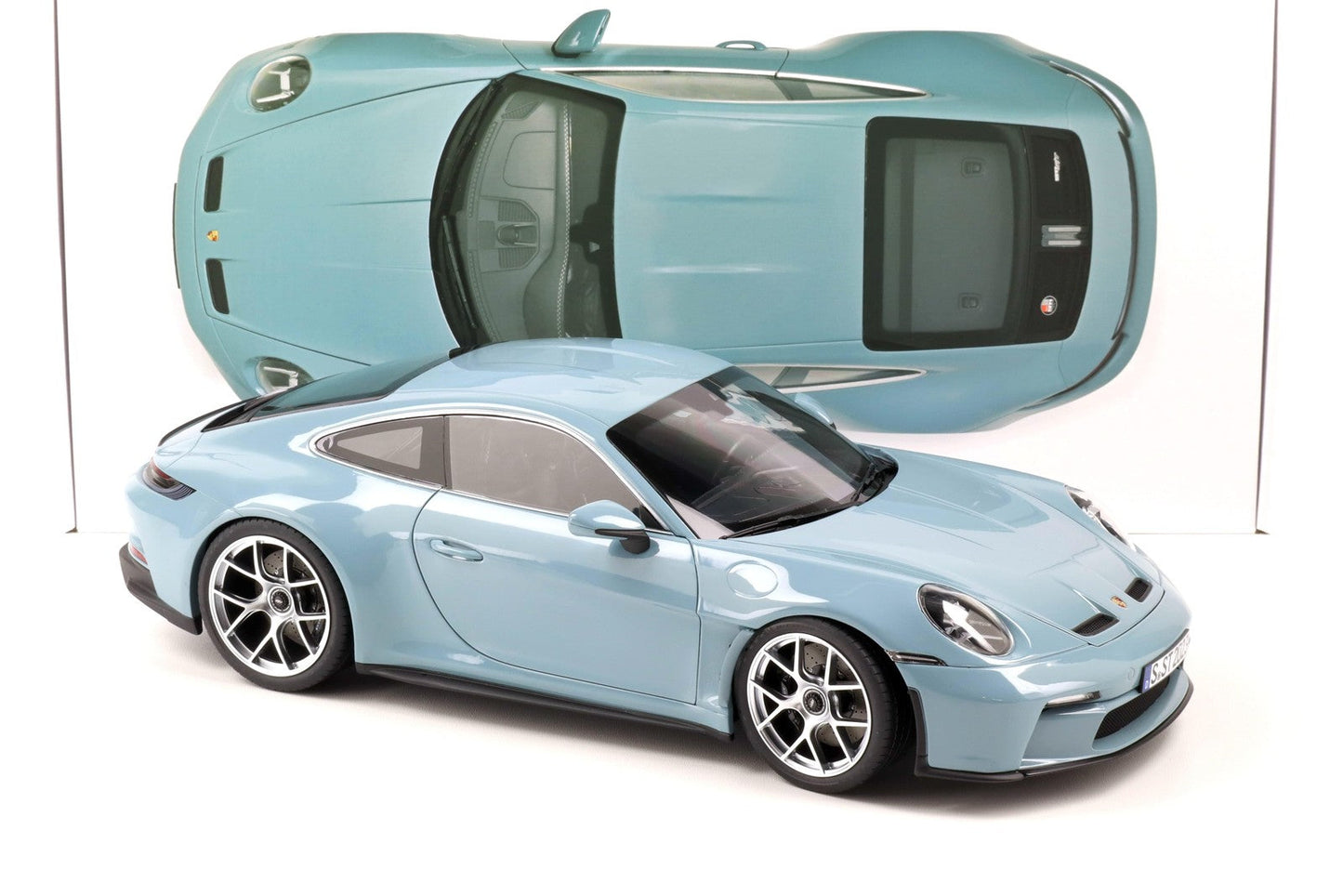 Norev 2023 Porsche 911 992 S/T Meissen Blue 1:12