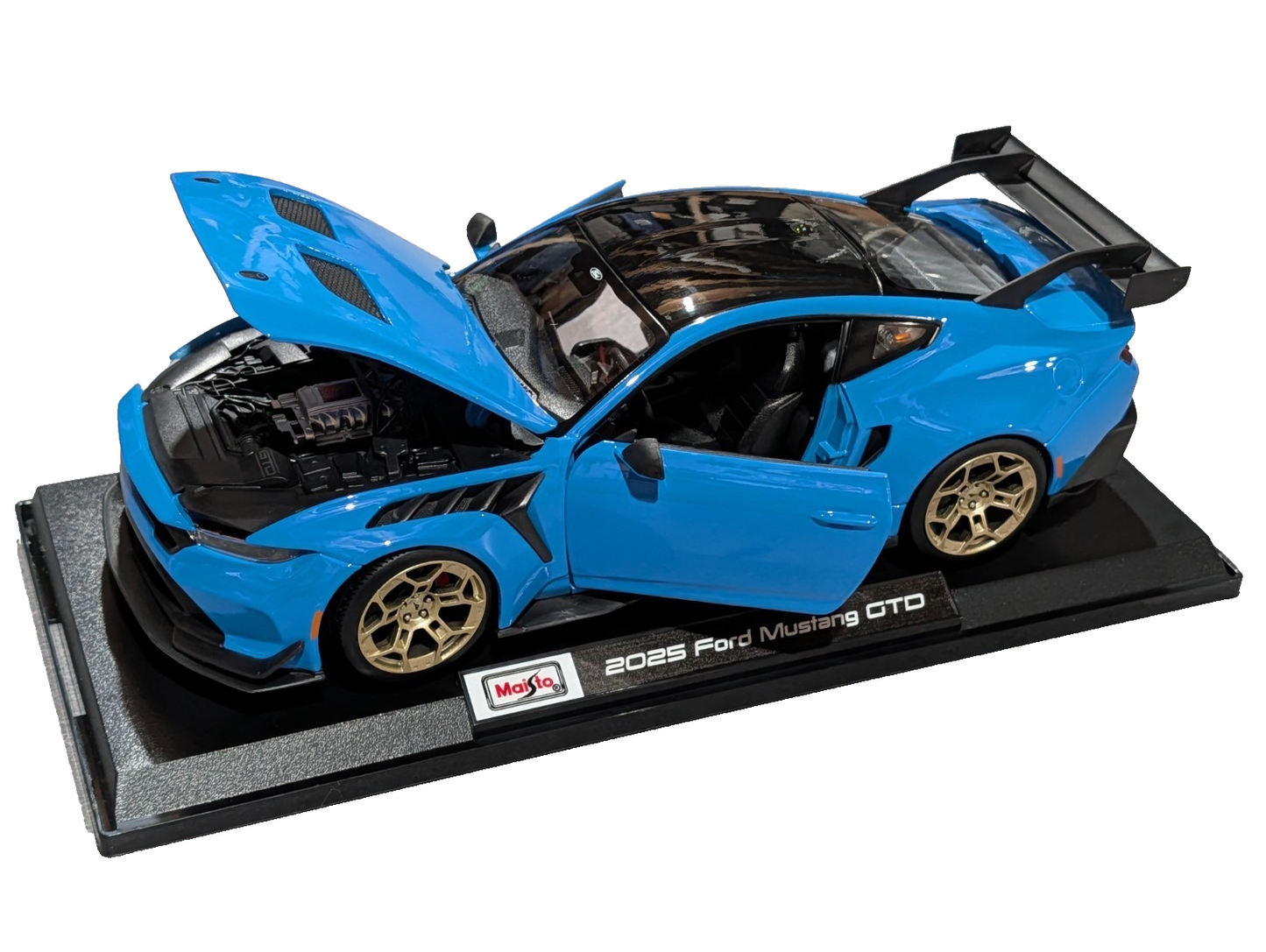 Maisto 2025 Ford USA Mustang GTD 5.2L V8 Grabber Blue 1:18