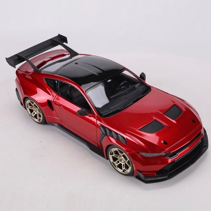 Maisto 2025 Ford USA Mustang GTD 5.2L V8 Coupe Chroma Flame Red 1:18
