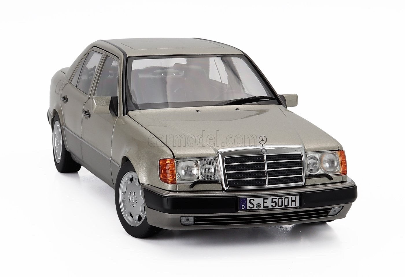 Norev 1990 Mercedes-Benz E Class 500E (W124) Smoke Silver 1:18