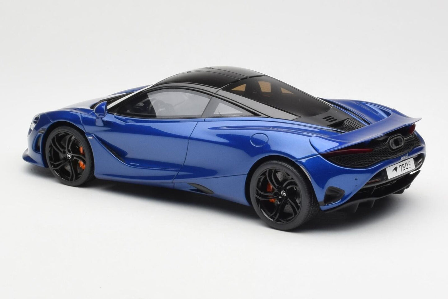 GT Spirit 2023 Mclaren 750S Aurora Blue 1:18