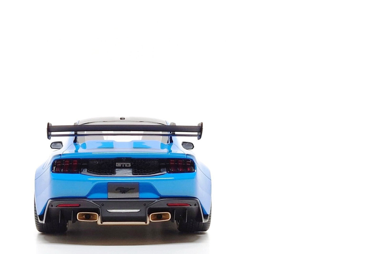 GT Spirit 2024 Ford Mustang GTD Coupe Grabber Blue 1:18