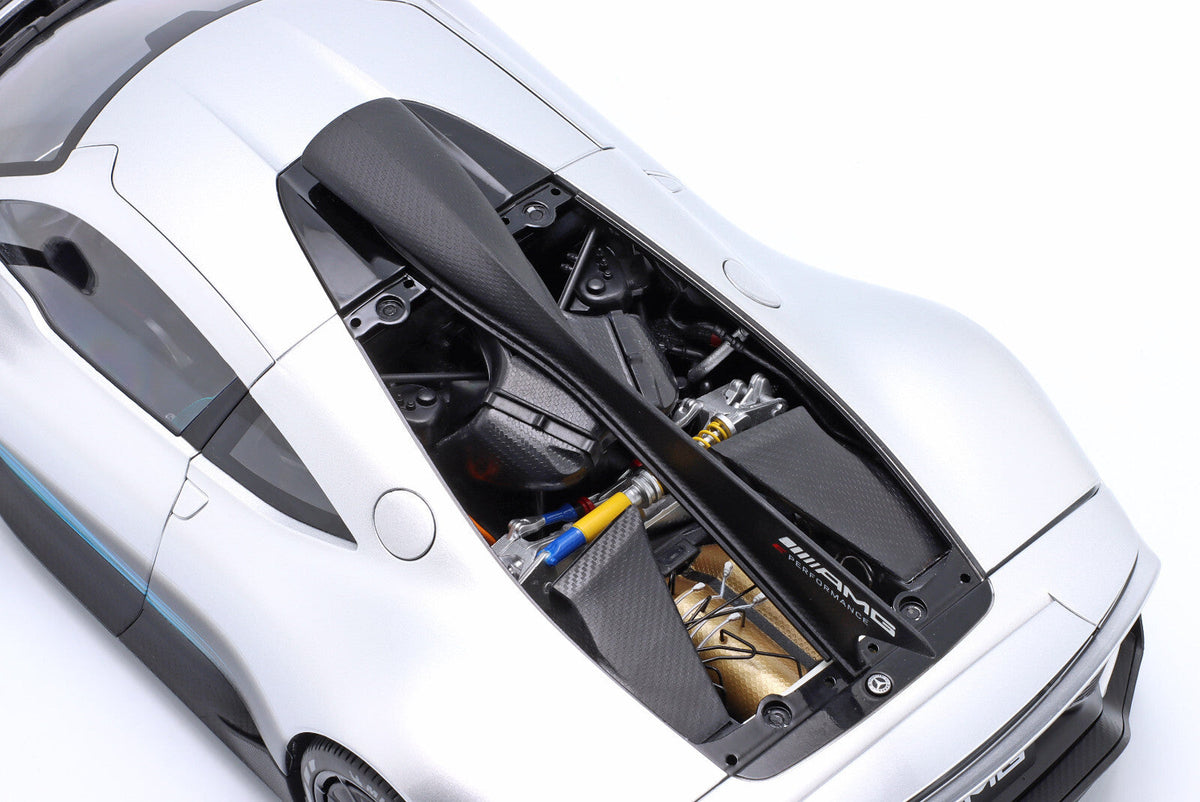 STM Diecast NZG 2023 Mercedes Benz One AMG (C298) Hightech Silver 1:12 - View 7