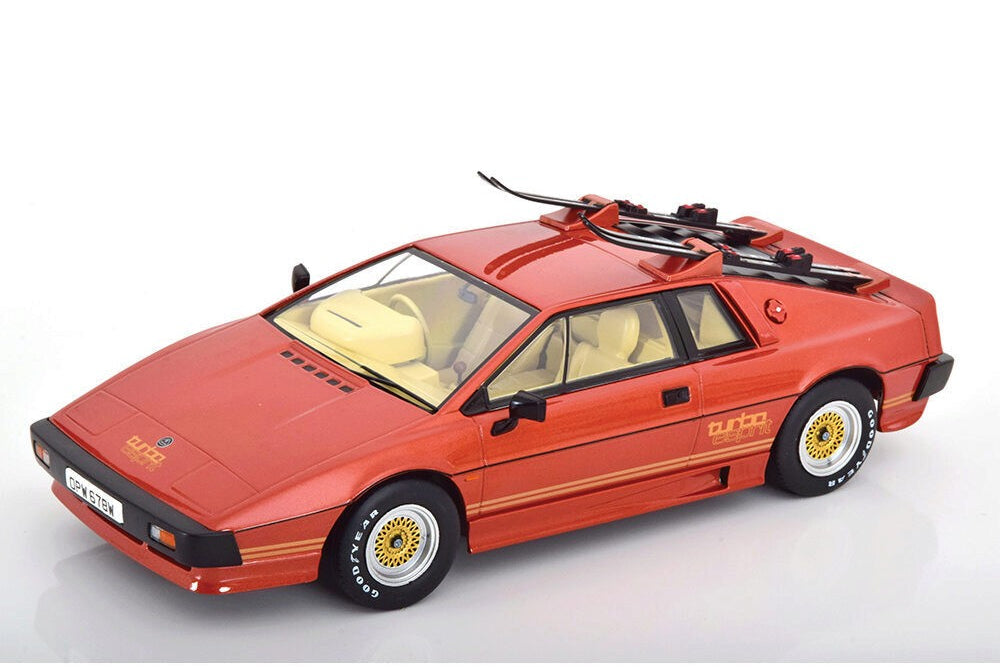 KK Scale 1981 Lotus Esprit Turbo 007 Movie Version Red w/ Skis 1:18