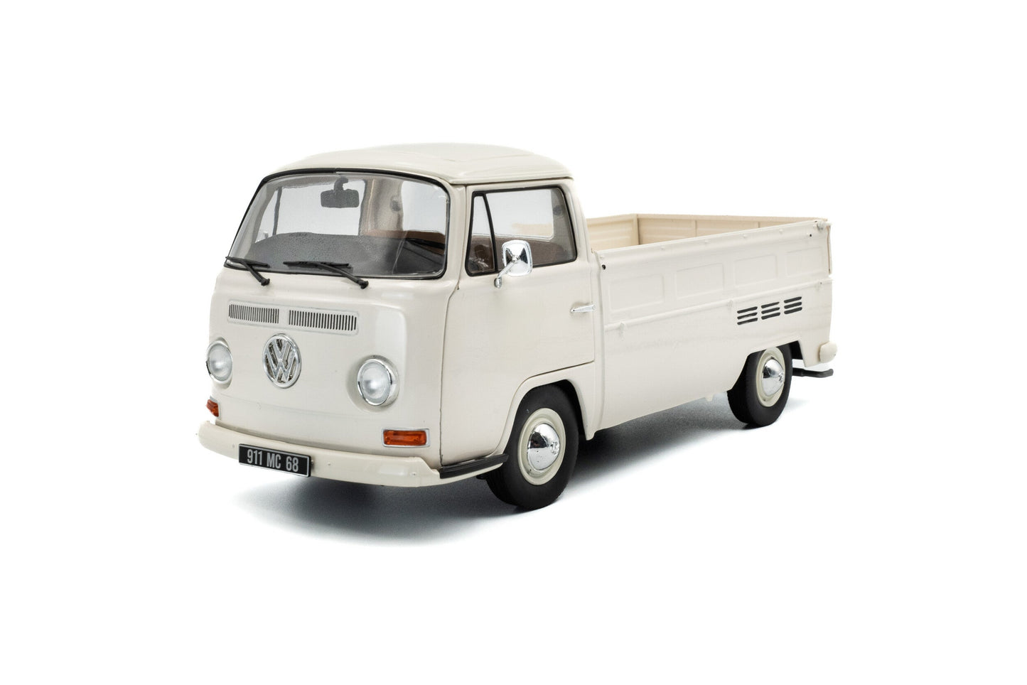 Solido 1968 Volkswagen T2 Pickup Off White 1:18