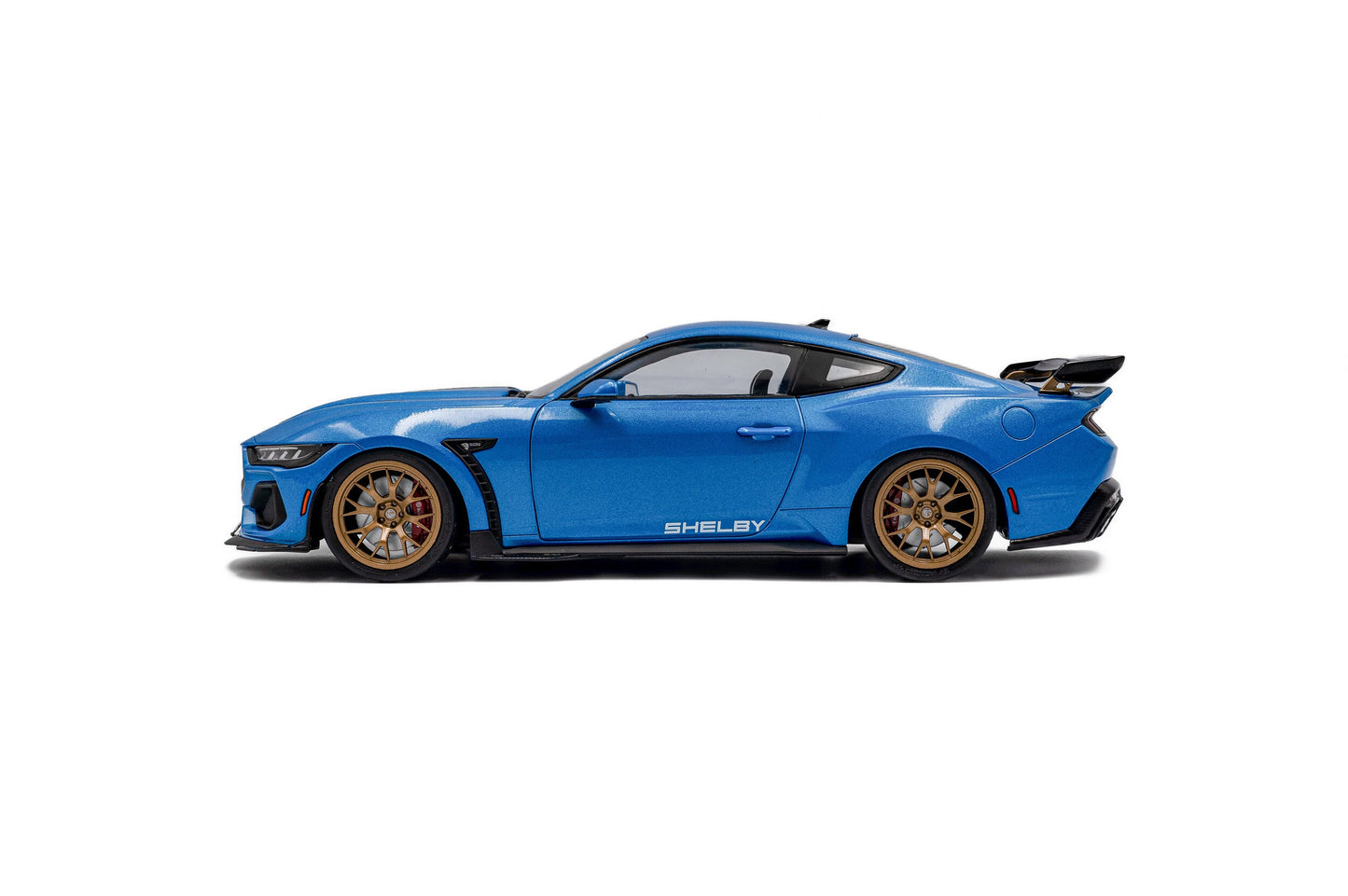 Solido 2025 Ford Shelby Mustang Super Snake Grabber Blue w/ Black Stripes 1:18