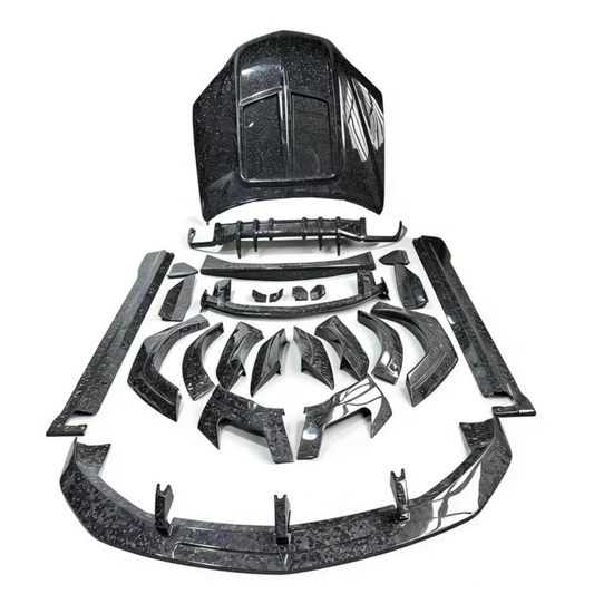 STRATEC SYSTEMS Dry Carbon Fiber Full Aero Body Kit for Lamborghini Urus SE Description - View 2
