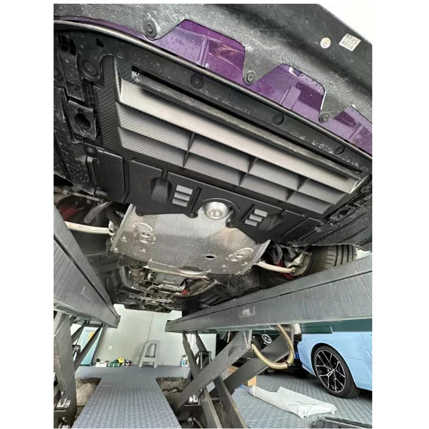 Dry Carbon Fiber Vented Oil Cooler Guard for BMW G8X G80 M3 G82 M4