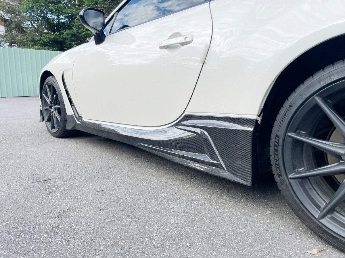 JDMuscle [22+ BRZ/GR86] Spec TR Carbon Fiber Side Skirts