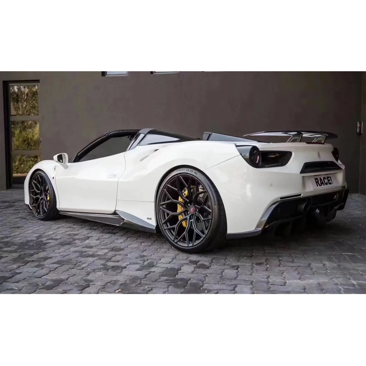 STRATEC SYSTEMS N Style Carbon Fiber Body Kit for Ferrari 488 GTB Spider