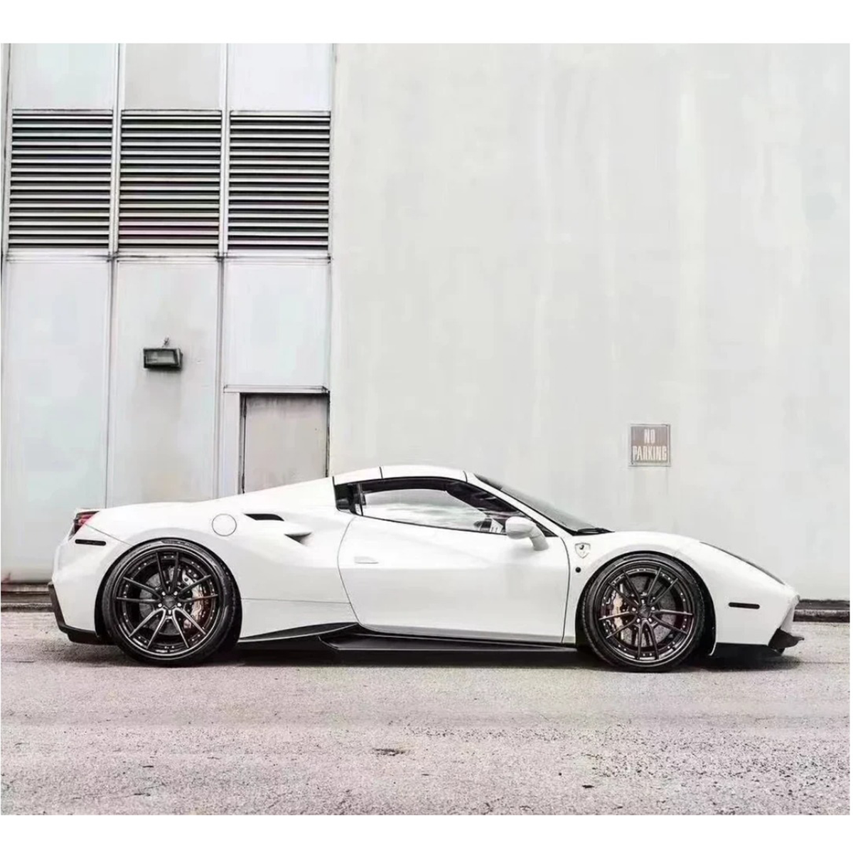 STRATEC SYSTEMS N Style Carbon Fiber Body Kit for Ferrari 488 GTB Spider - View 3