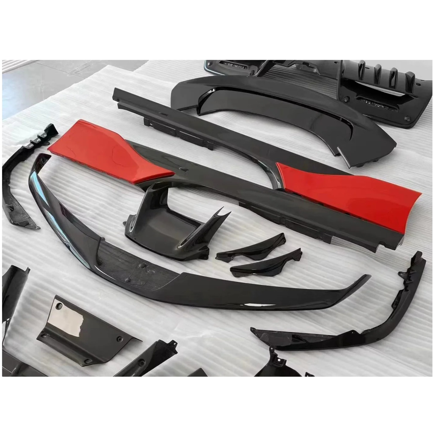 Prepreg Carbon Fiber OEM Style Aero Body Kit for Ferrari SF90