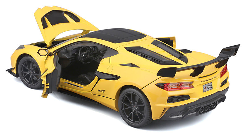Maisto 2024 Chevy Corvette C8 ZR1 Yellow 1:18