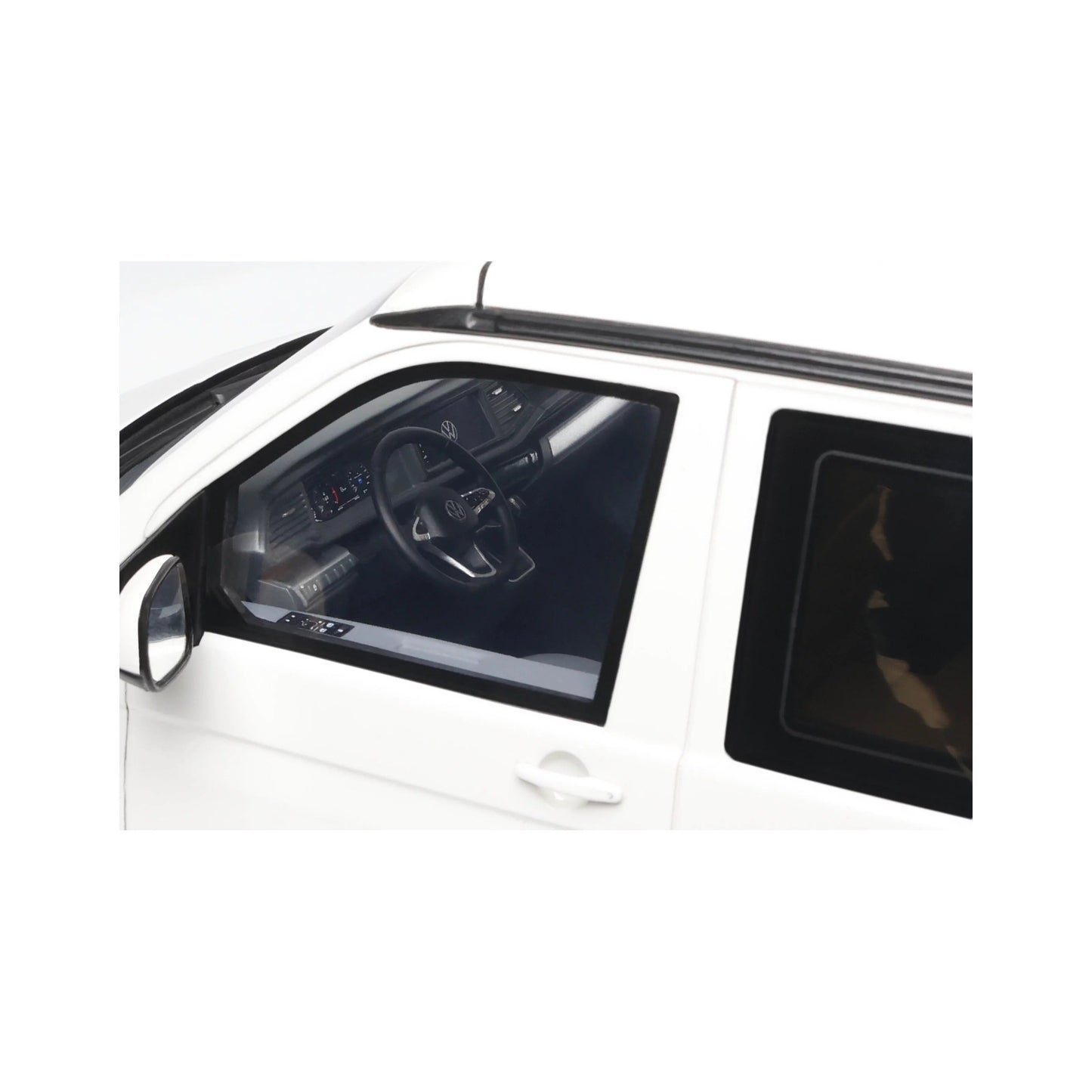 Otto 2021 Volkswagen T6 California Ocean Minibus Candy White 1:18