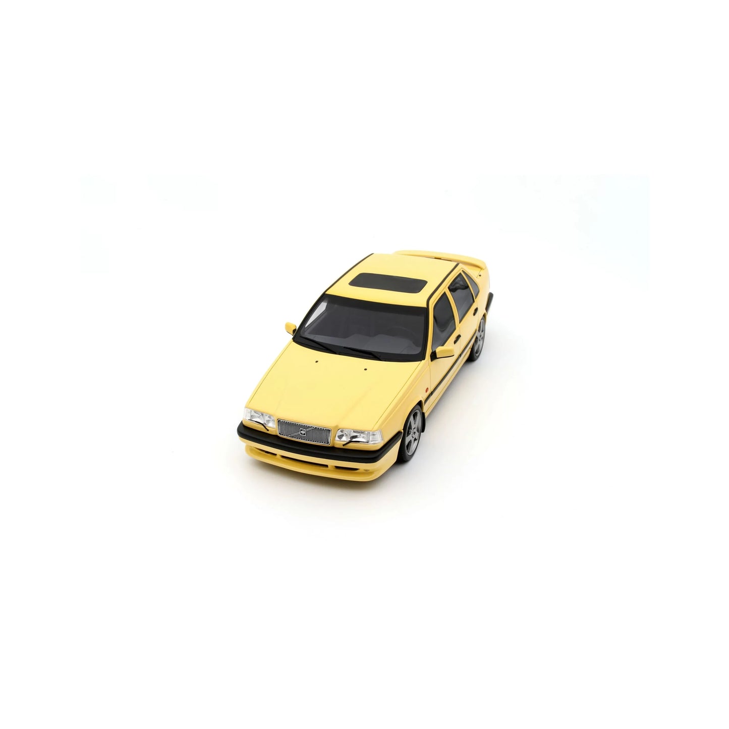 Otto 1996 Volvo 850 T5R Cream Yellow 1:18