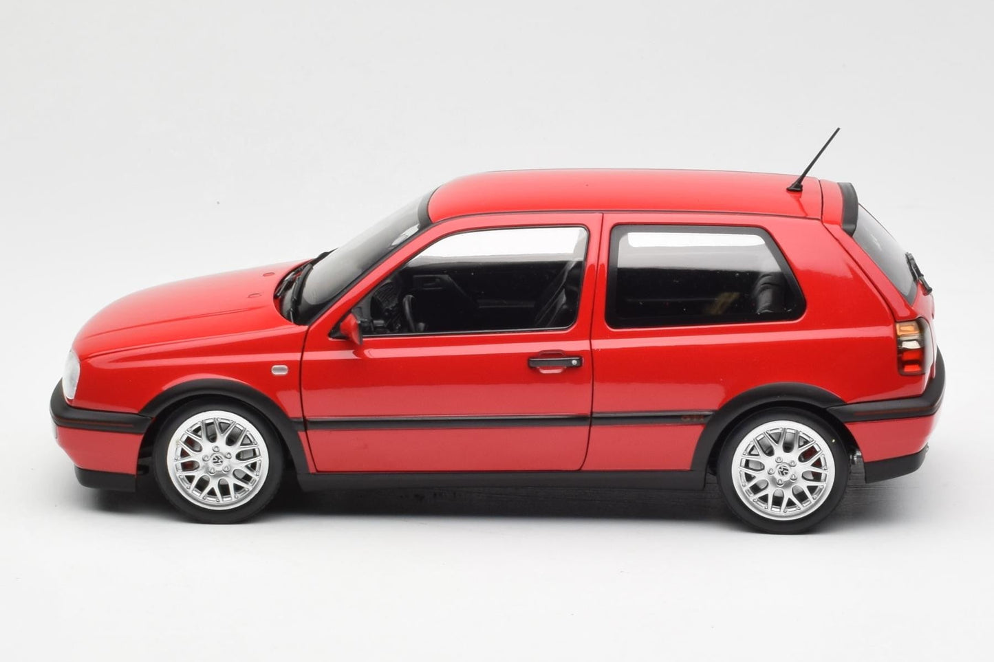 Norev 1996 VW Golf GTI MK3 20th Anniversary Edition Flash Red 1:18