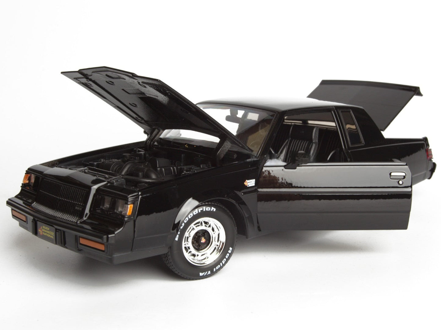 Maisto 1987 Buick Grand National Black 1:18