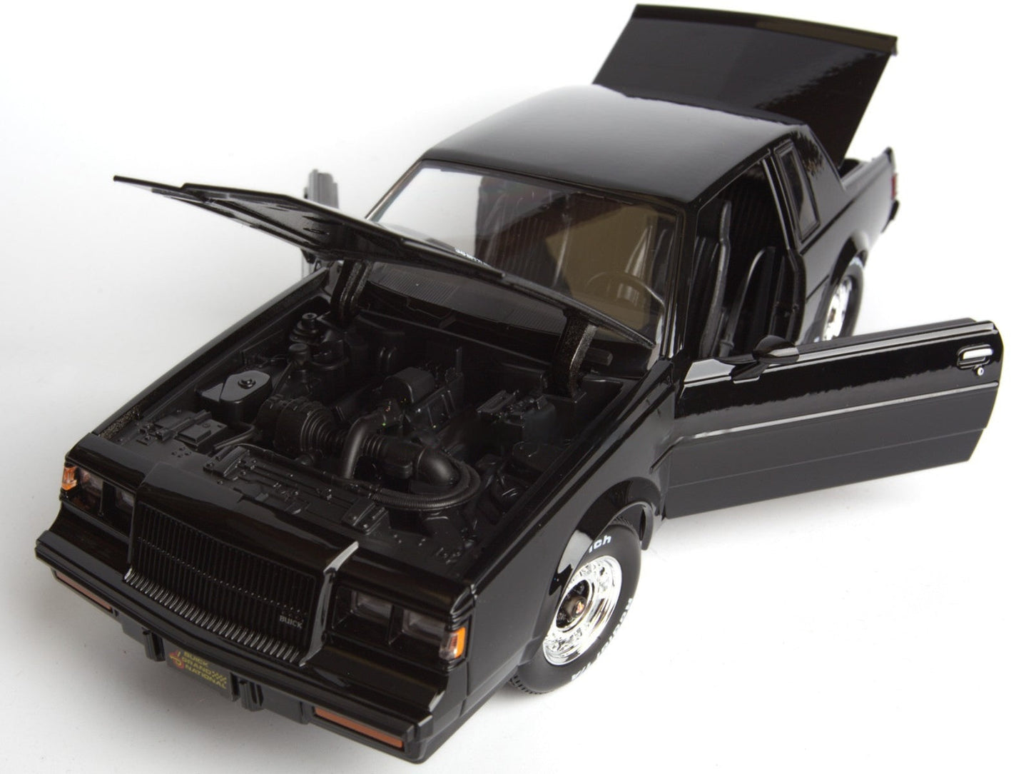 Maisto 1987 Buick Grand National Black 1:18