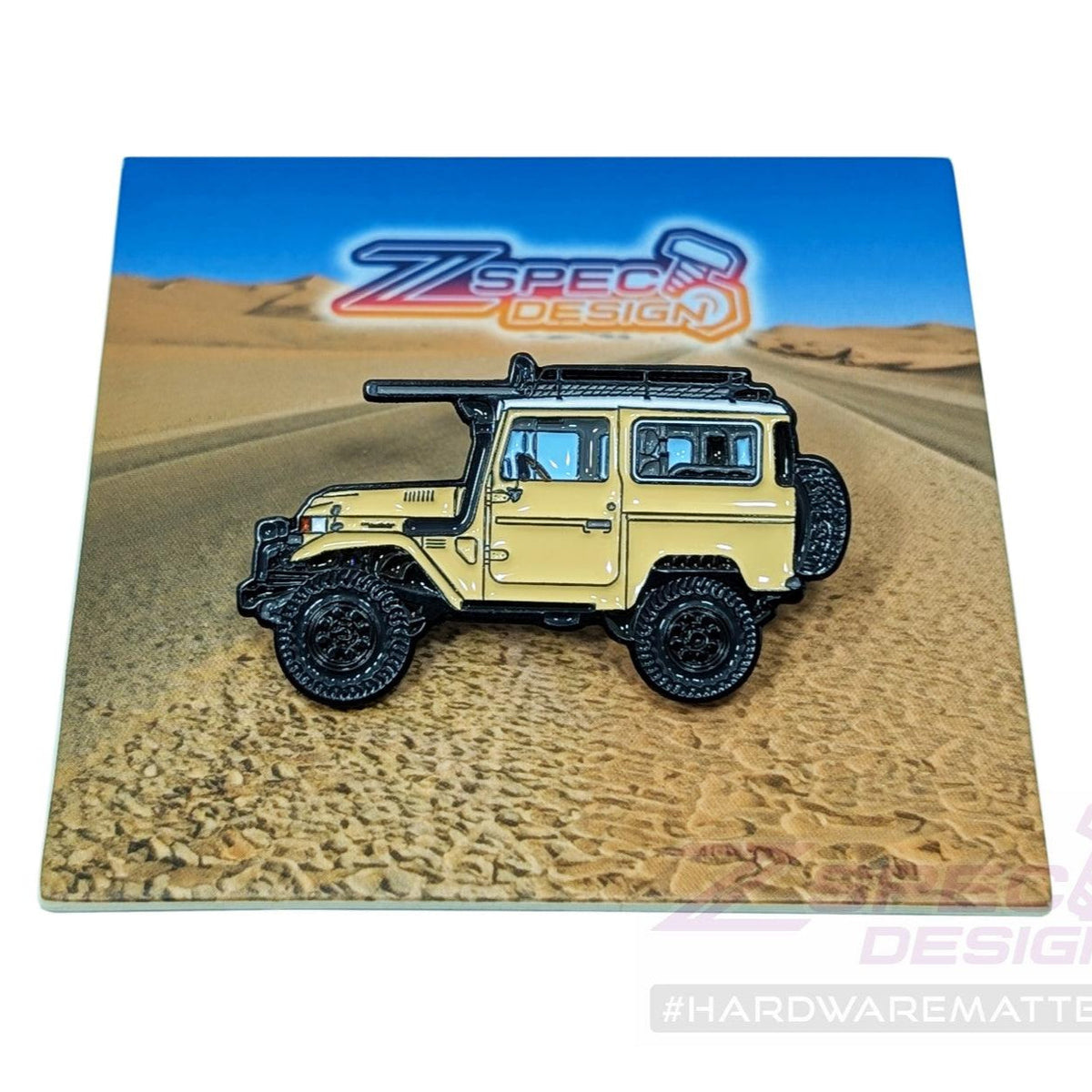 ZSPEC Collector Lapel / Hat Pin - Toyota Landcruiser with Desert-Expedition Card